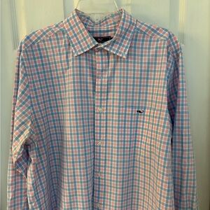 Men’s Vineyard Vines button down -like new! Size Large